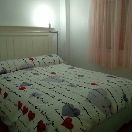 Apartamentos Pandiellos I Мадрид Екстериор снимка