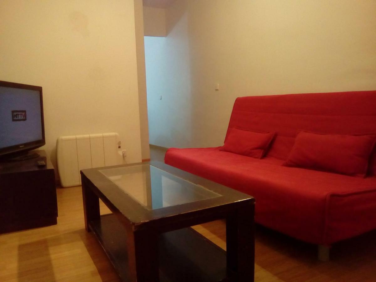 Apartamentos Pandiellos I Мадрид Екстериор снимка