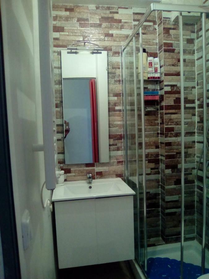 Apartamentos Pandiellos I Мадрид Екстериор снимка